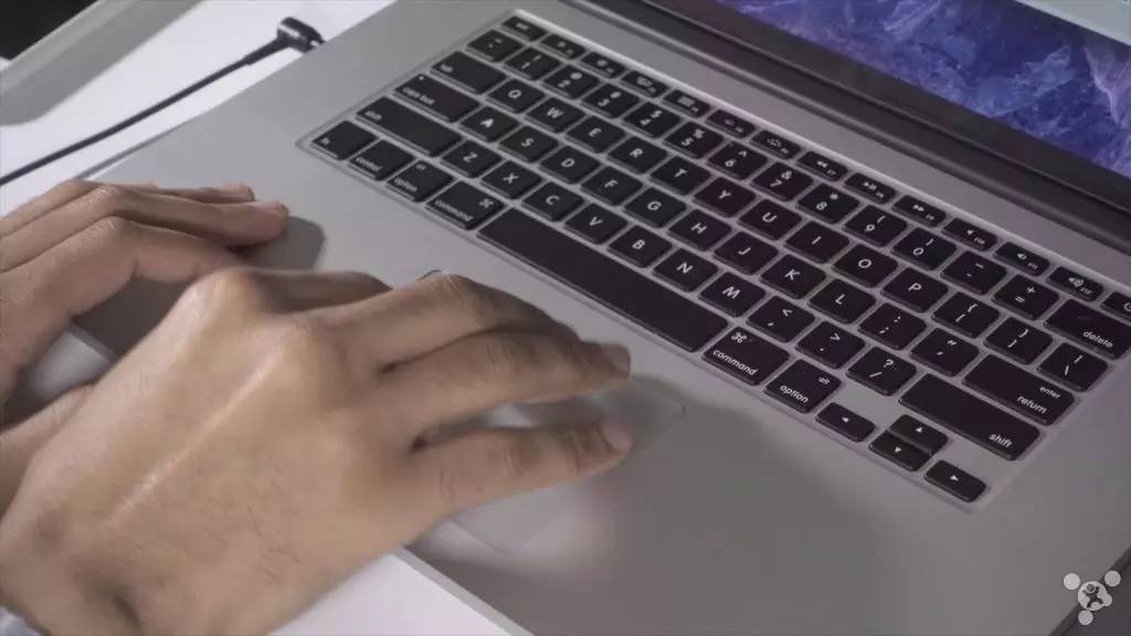 教程：给 Mac 设备创建快速启动应用的手势
