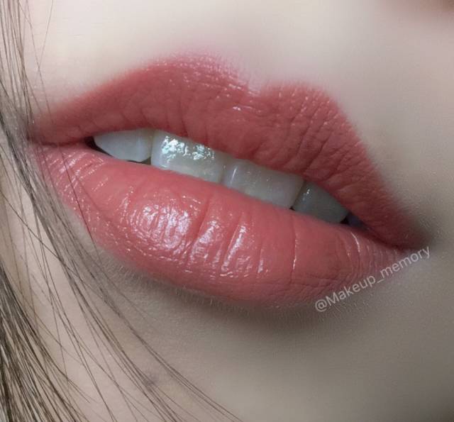 想撩小狼狗吗？看MAC的撩汉技巧~