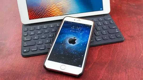 苹果发布iOS 10和macOS系统公测版，这里是升级全攻略