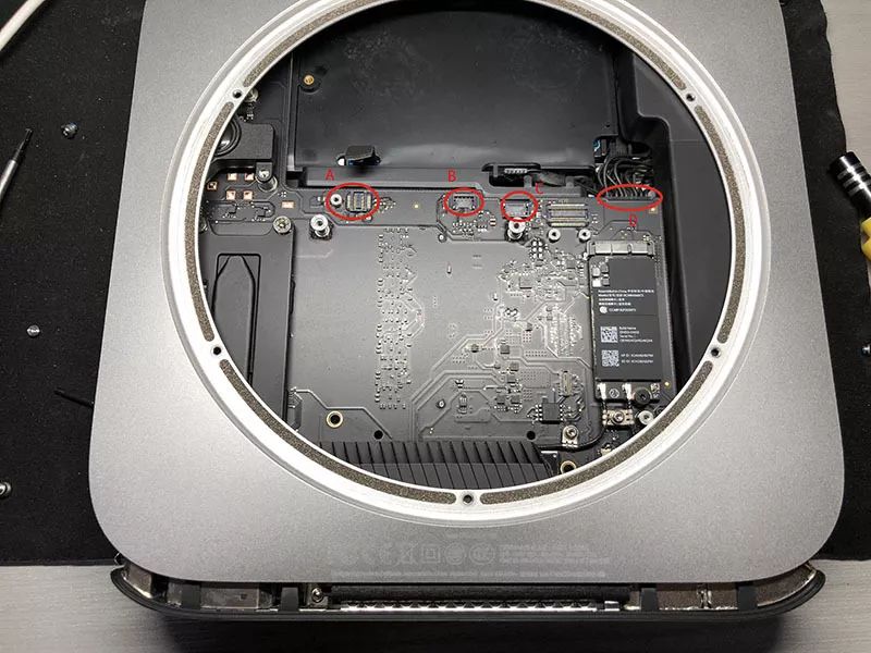 Mac Mini换固态硬盘的最全攻略，让你的桌面飞起来！