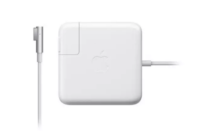 【小技巧】原来Macbook充电器还可以这么用，你造吗？！